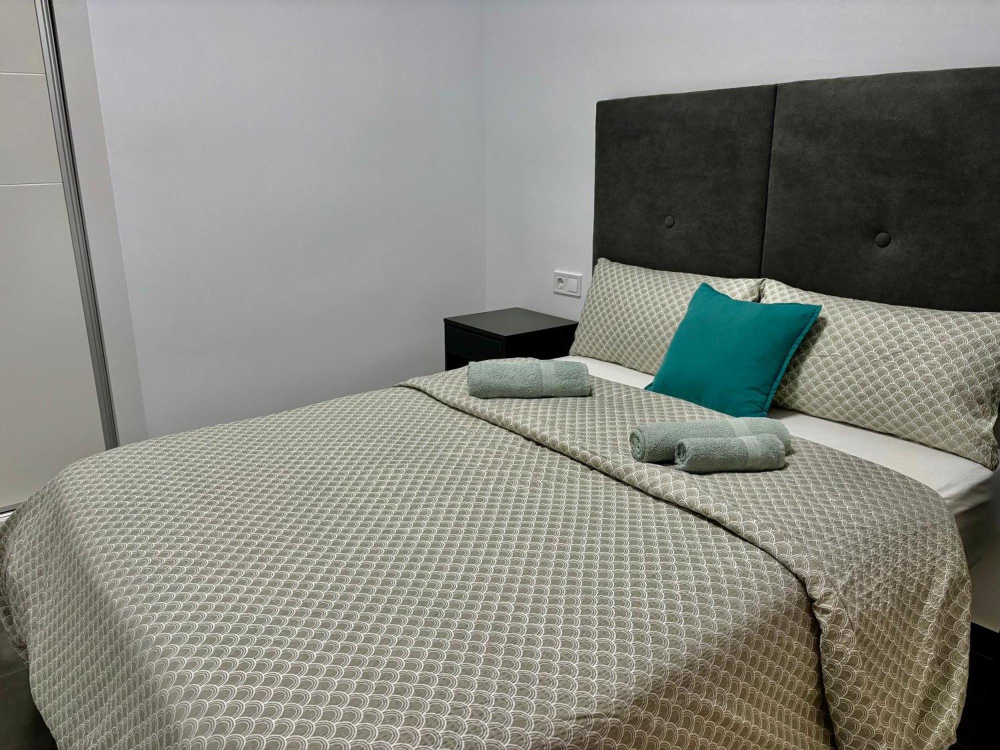 Apartamento Luli カルプ エクステリア 写真
